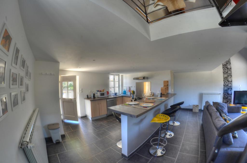 Appartements Du Jas De Clare 라 카디에르 다쥐르 외부 사진